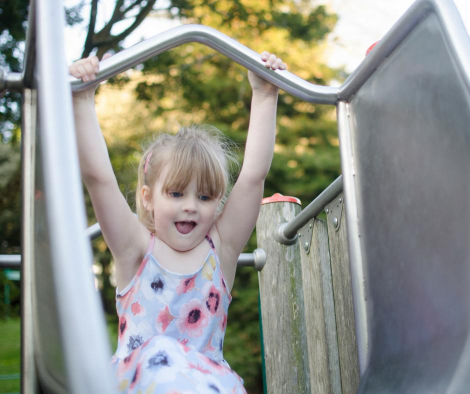 Visit the park to keep children active this summer