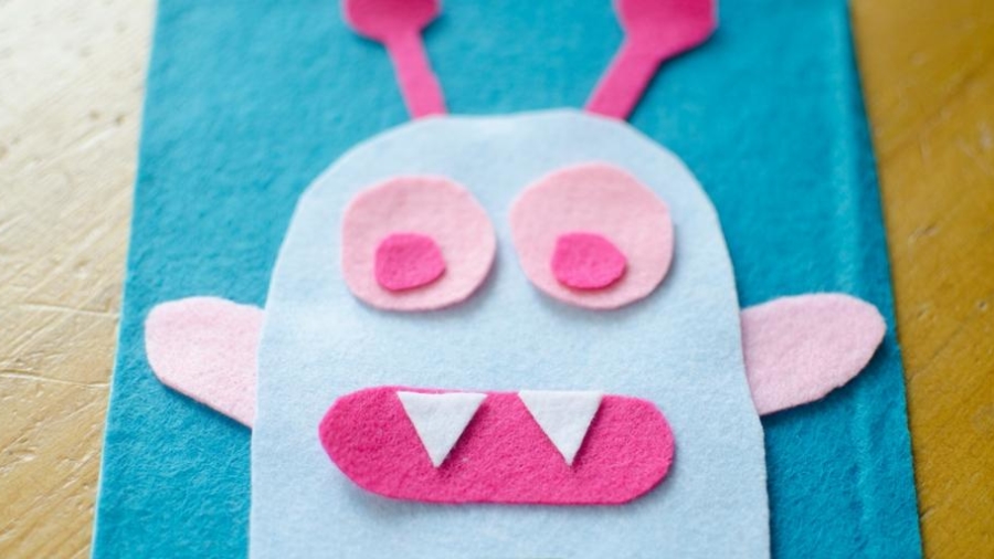 busy-bag-craft-felt-make-a-monster