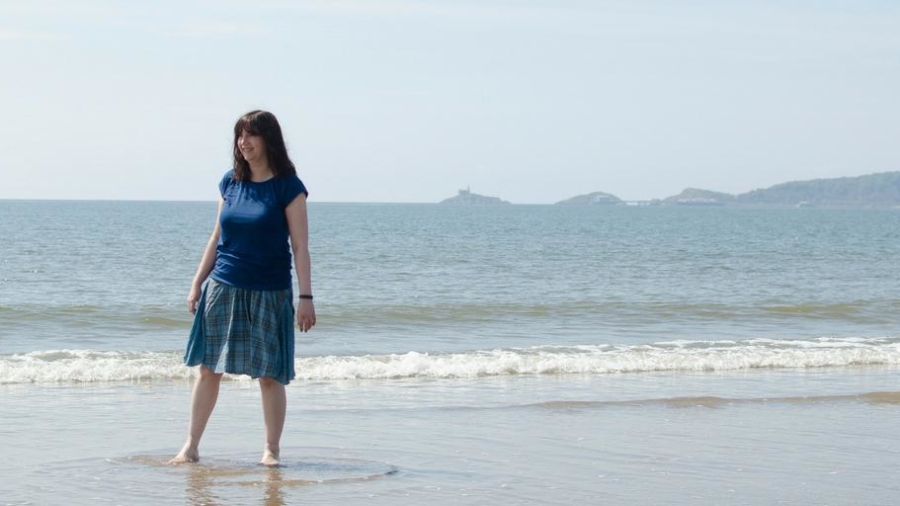 Introvert parent's guide to making small talk