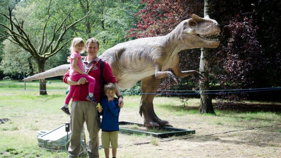 Jurassic kingdom Cardiff
