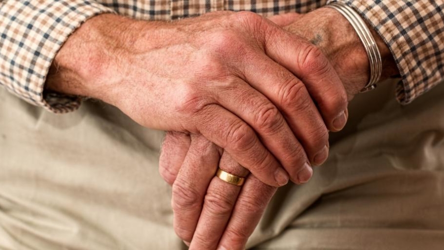 Alzheimer's incontinence