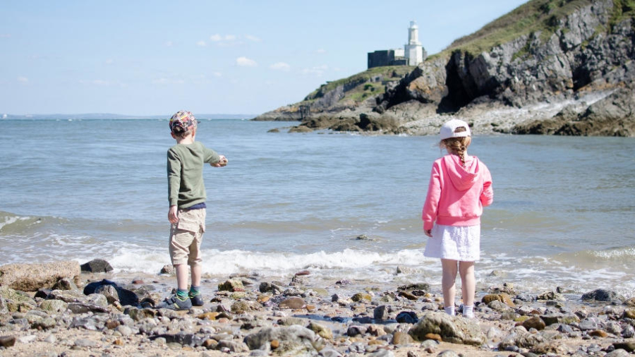 Siblings may 2019