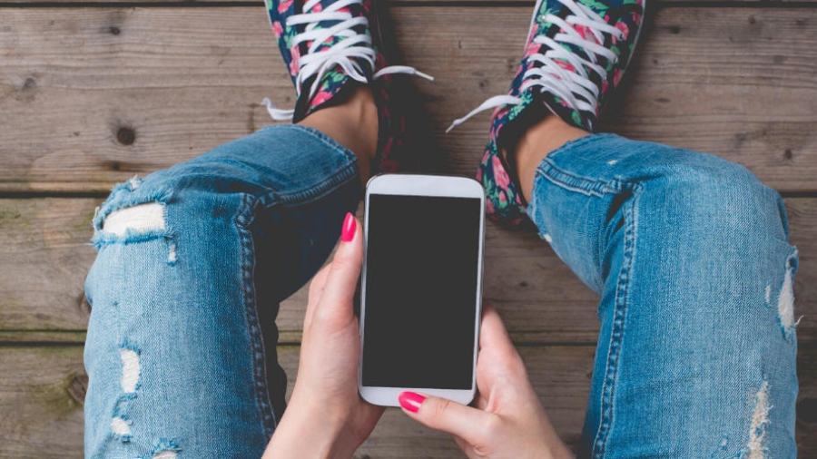 Should my child have a smart phone_