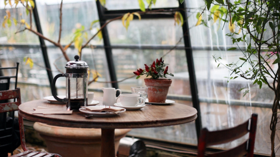 Benefits of adding garden room to your home