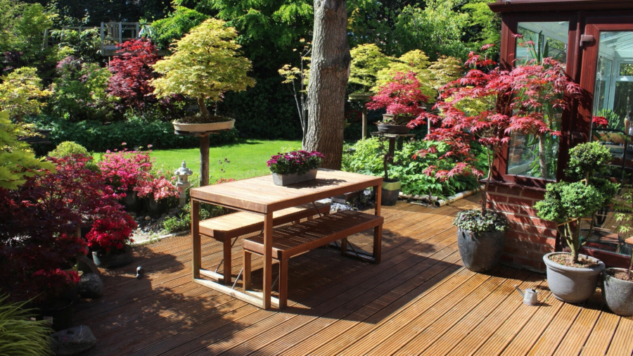 Reasons why you should install composite decking
