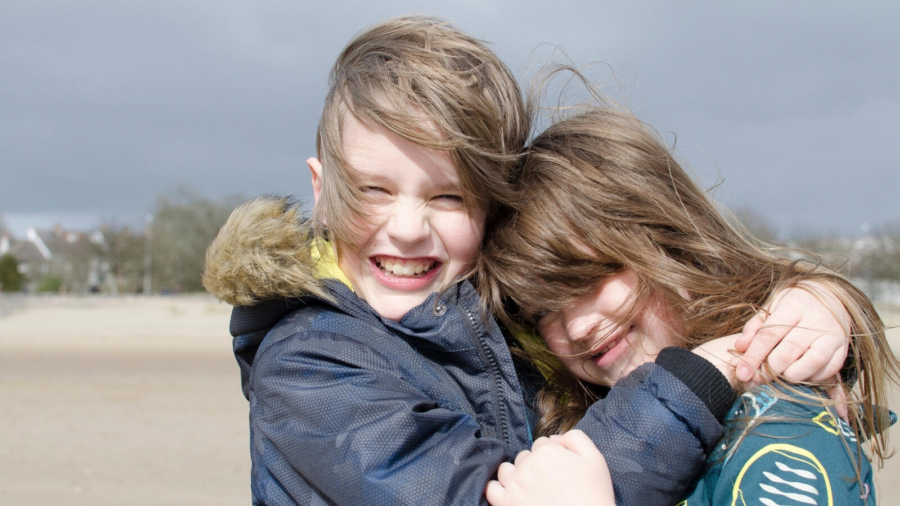 twitter siblings march 2021a