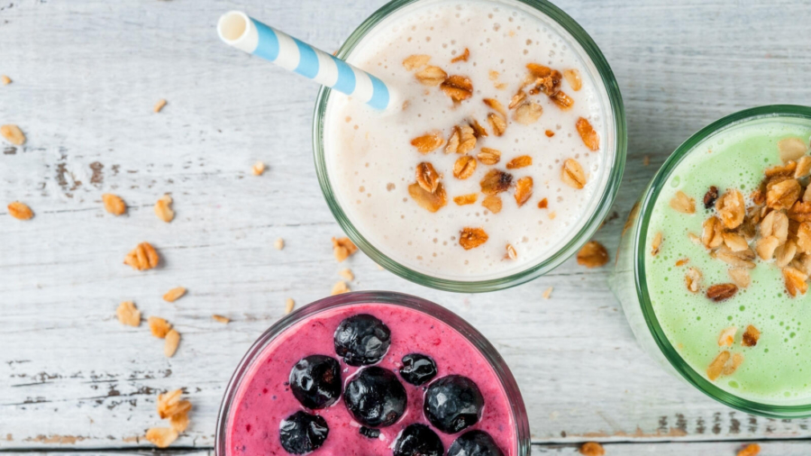 Essential ingredients for making the perfect healthy morning smoothie