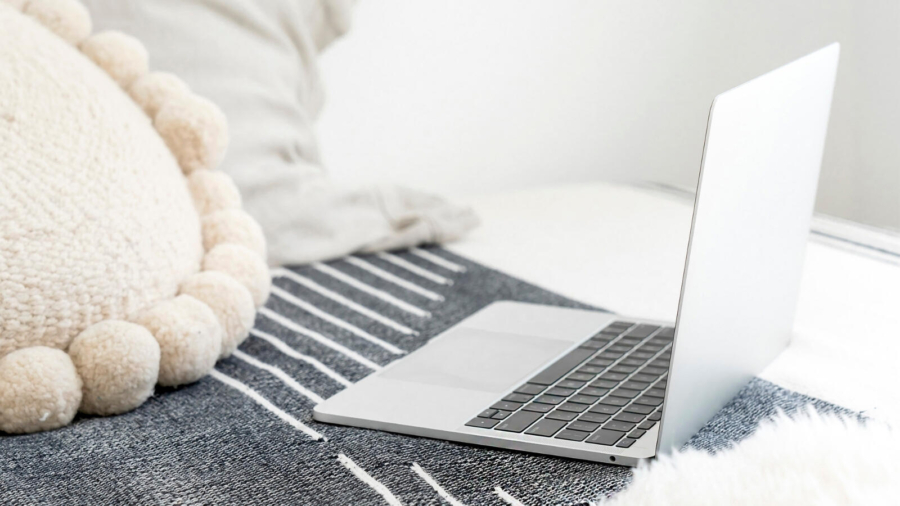 Ways to reduce the stress of working from home