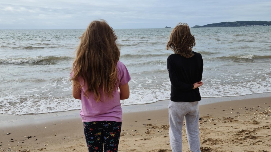 How to raise resilient child