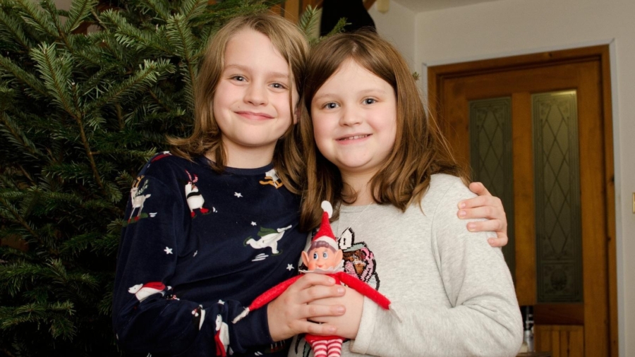 siblings dec 2021 (Twitter Post)