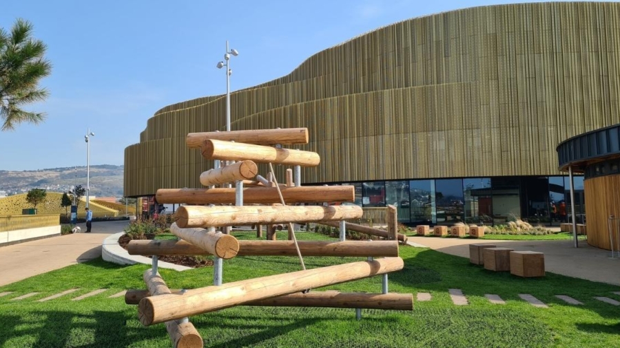 Swansea arena coastal park (2)