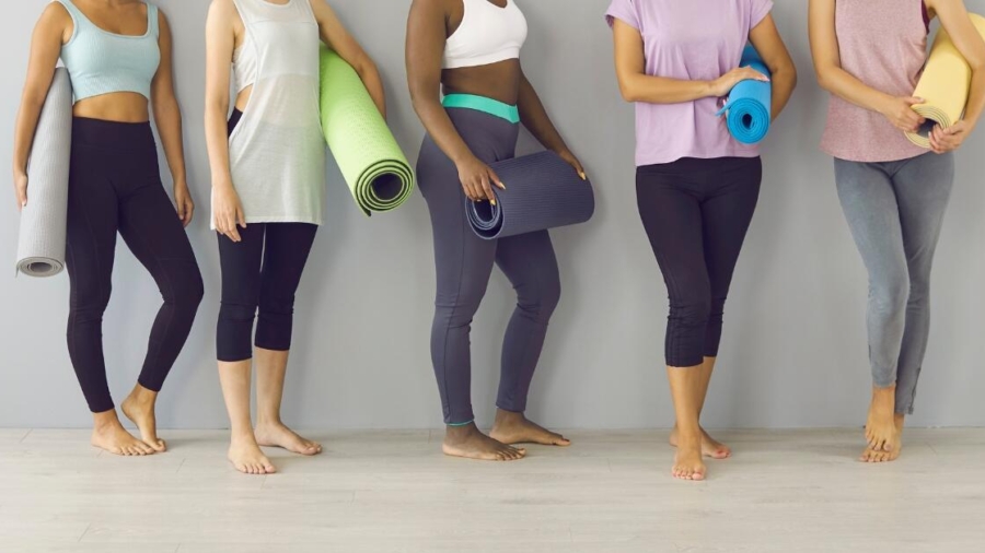 Explore the world of womens gym leggings