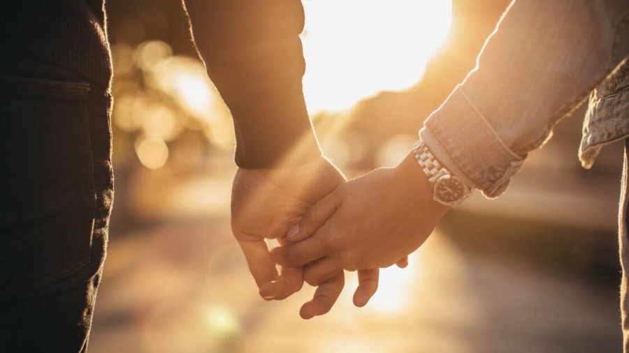 Signs of rushing into a relationship too soon