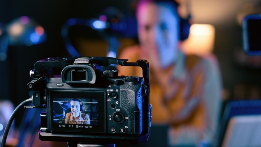 Promote your startup on YouTube